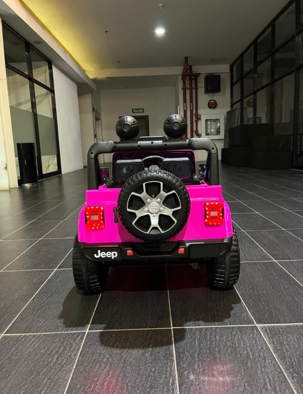 JEEP Rubicon Fucsia