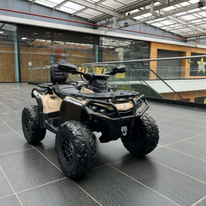 CAM AM Outlander UTV