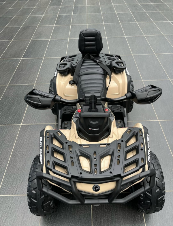 CAM AM Outlander UTV